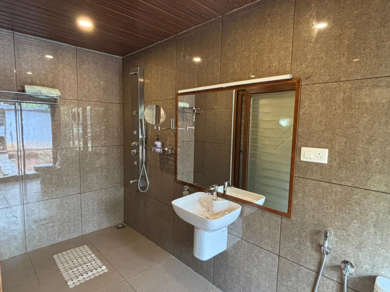 Bathroom at Bluewoods Homestay